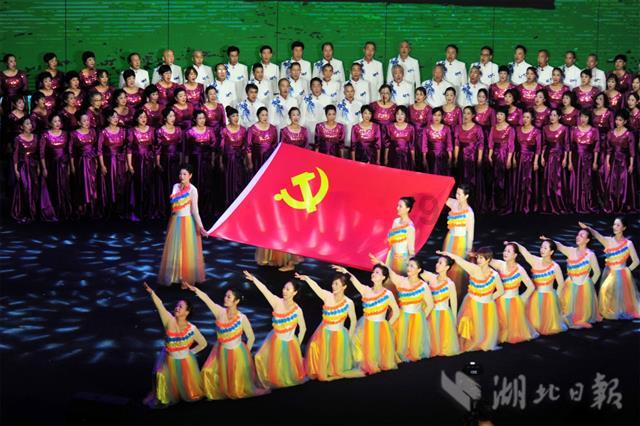 金鹰基金：政策堆积烘热市场信心 强势上涨扭转悲观预期